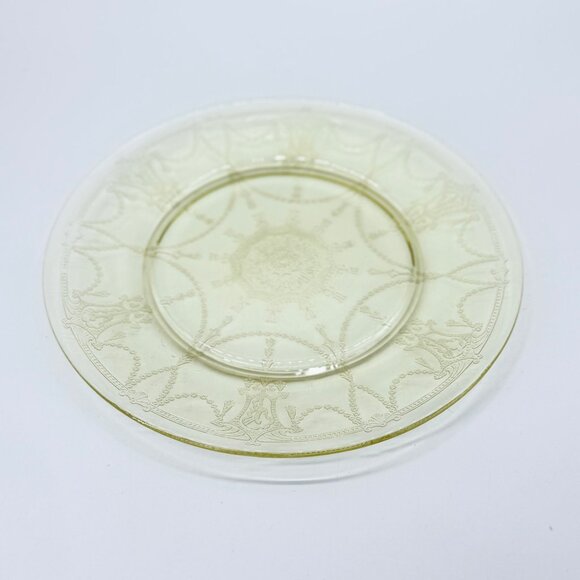 Vintage Anchor Hocking Cameo Ballerina Yellow Depression Glass Dinner Plate 9.5" - Picture 3 of 5